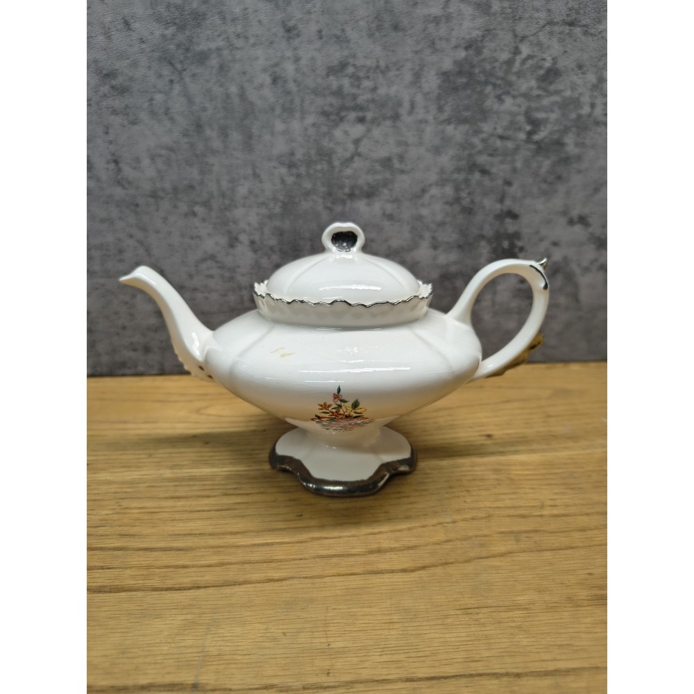 1951 Loma PR Beautiful Teapot With Silver Accents/Ivory Iridescent